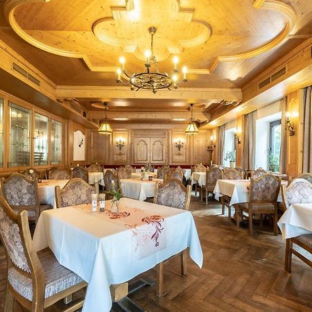 Hotel-Gasthof Zum Dragoner Peiting Esterno foto