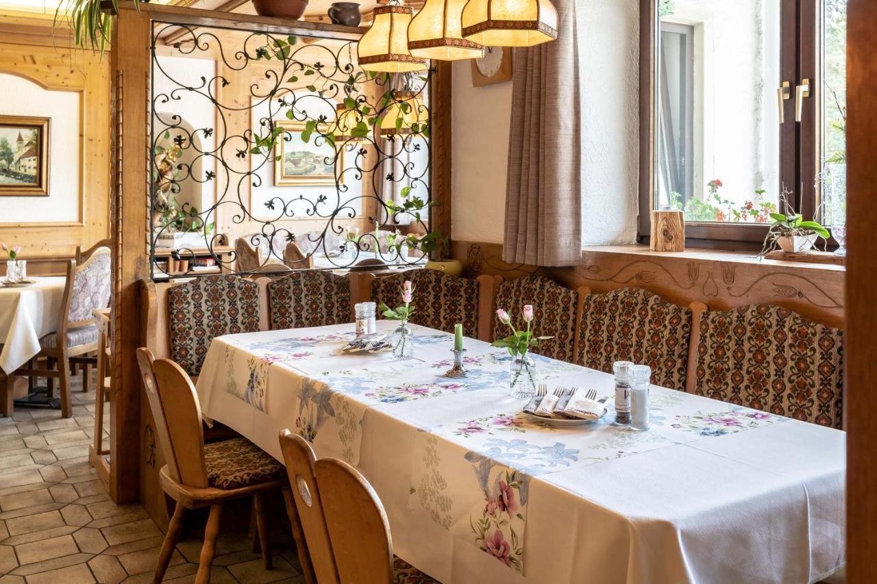 Hotel-Gasthof Zum Dragoner Peiting Esterno foto